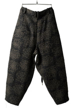 Load image into Gallery viewer, Aleksandr Manamis Loose Cropped Pant  / Jacquard Black Brown