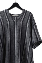 Load image into Gallery viewer, _vital exclusive collarless pullover shirt / vintage random striped linen (NAVY x WHITE)