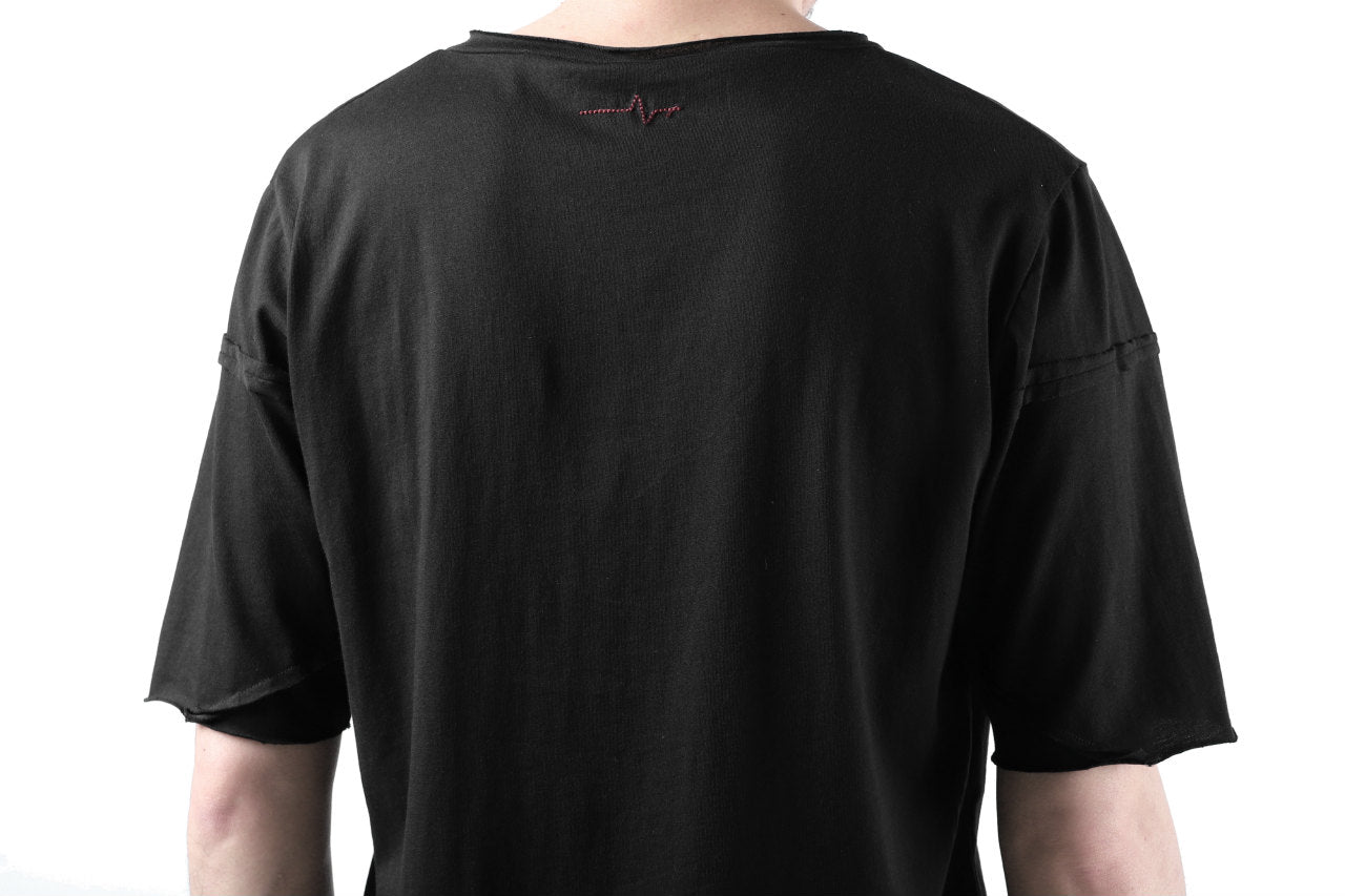 FIRST AID TO THE INJURED BANDER T-SHIRT / SINGLE JERSEY (BLACK)