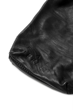 Load image into Gallery viewer, PAL OFFNER MEDIUM PURSE POUCH / SOFT CALF LEATHER (BLACK)