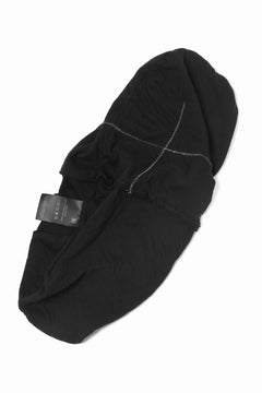 Load image into Gallery viewer, thomkrom BEANY CAP /  OVERLOCK STITCHED JERSEY (BLACK)