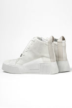 画像をギャラリービューアに読み込む, BORIS BIDJAN SABERI COW LEATHER MID CUT SNEAKER / WASHED &amp; HAND TREATED &quot;BAMBA1.1-SIN&quot; (LIGHT GREY)