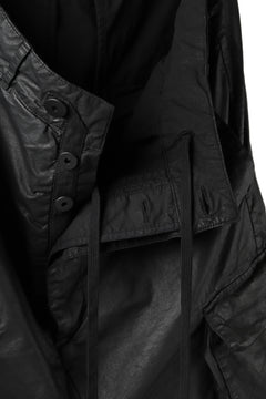 Load image into Gallery viewer, 11 BY BORIS BIDJAN SABERI CARGO POCKET SHORTS &quot;P20-F1482&quot; (STRETCH COTTON / BLACK COATED)