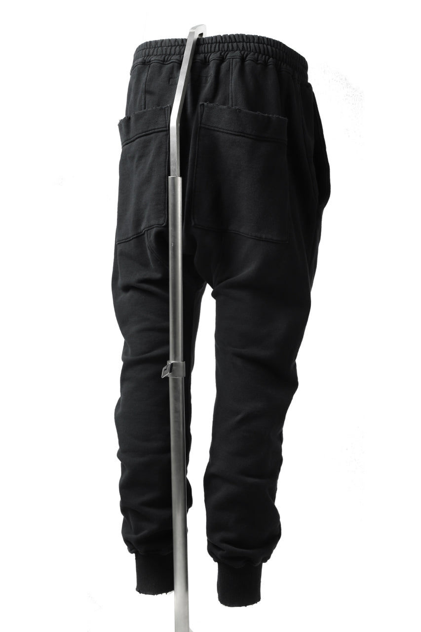 画像をギャラリービューアに読み込む, A.F ARTEFACT &quot;FRAYED&quot; DAMAGE SWEATER JOGGER PANTS (BLACK)