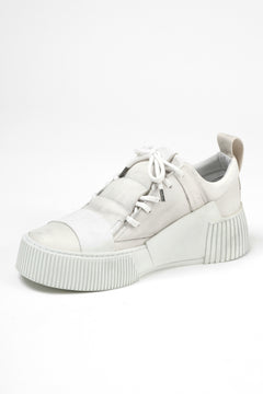 Load image into Gallery viewer, BORIS BIDJAN SABERI COW LEATHER LOW CUT SNEAKER / WASHED &amp; HAND TREATED &quot;BAMBA2.1-SIN&quot; (LIGHT GREY)