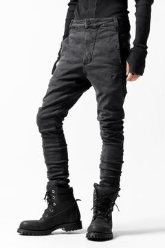 Load image into Gallery viewer, thomkrom OVER LOCKED SKINNY TROUSERS /  HYPER STRETCH DENIM (DARK GREY)