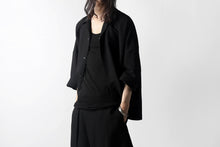 画像をギャラリービューアに読み込む, KAZUYUKI KUMAGAI Relax Short Shirt Jacket / Strong Twist C/Li Ox (BLACK)