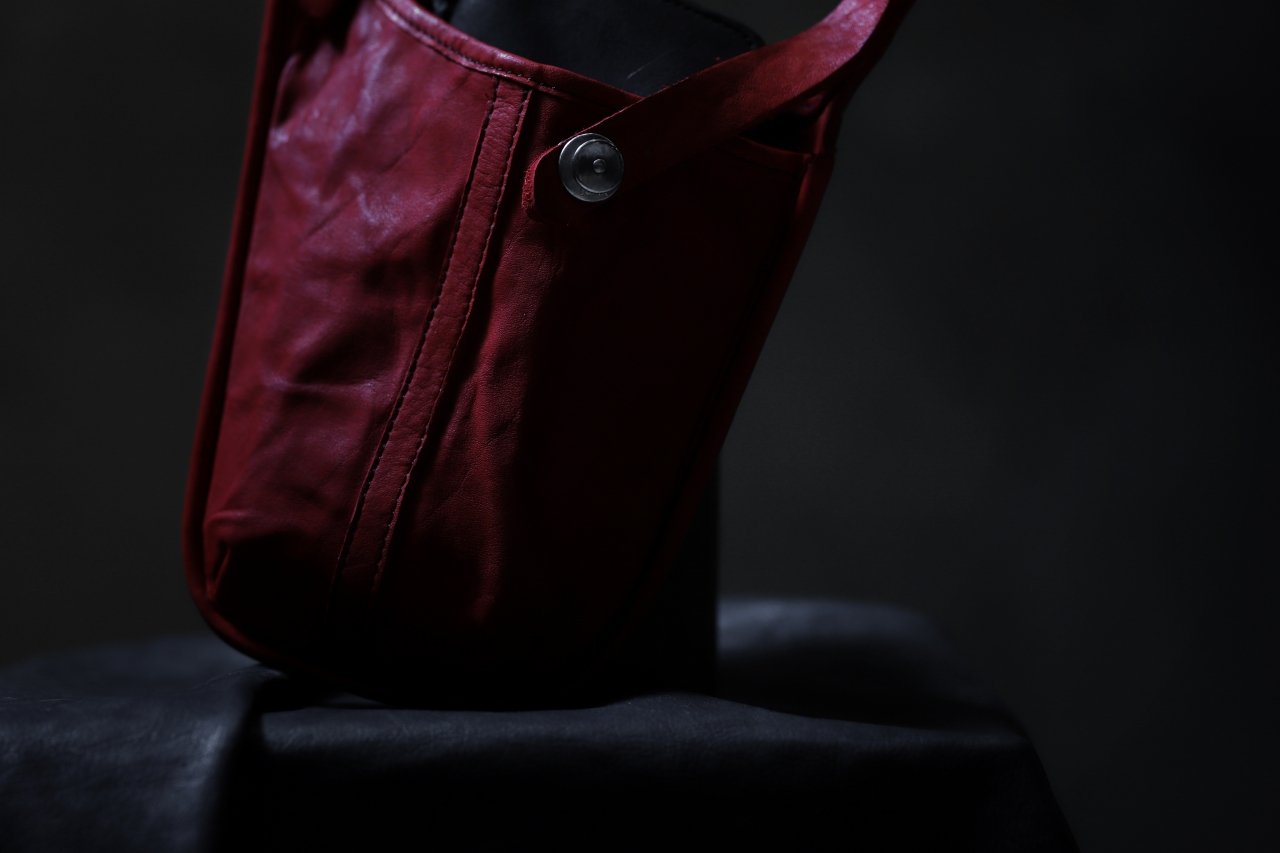ISAMU KATAYAMA BACKLASH WAIST-HANG BAG / DOUBLE SHOULDER OBJECT DYED (RED)