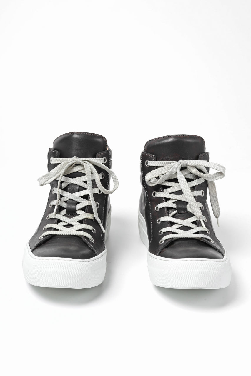 incarnation HIGH TOP SNEAKER / HORSE LEATHER HAND DYED (BLACK x WHITE)