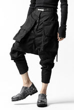 Load image into Gallery viewer, RUNDHOLZ DIP LOW CROTCH TAPERED POCKET TROUSERS (BLACK)