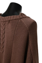 画像をギャラリービューアに読み込む, A.F ARTEFACT LOWGAUGE CABLE KNIT PULLOVER IRREGULAR-HEM (BROWN)