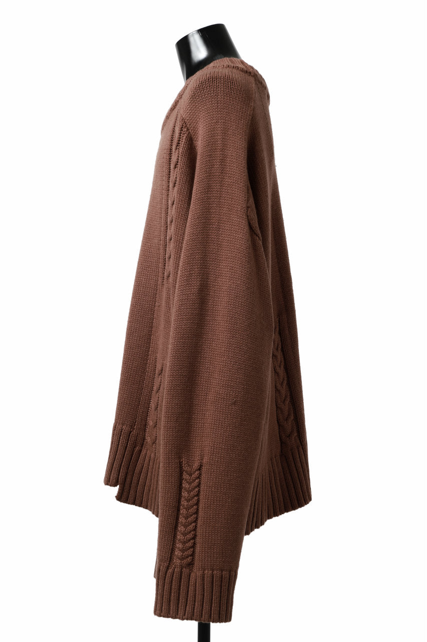 A.F ARTEFACT LOWGAUGE CABLE KNIT PULLOVER IRREGULAR-HEM (BROWN)