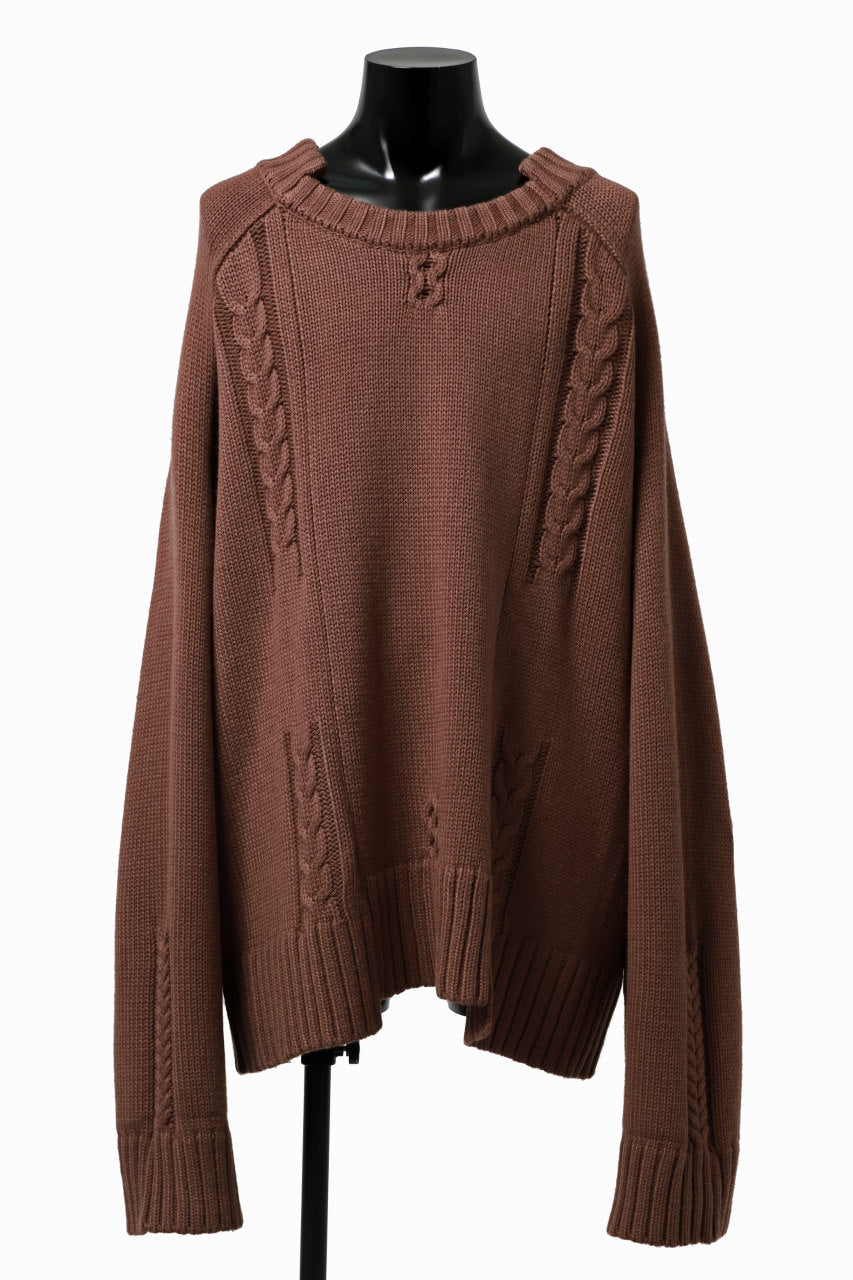 A.F ARTEFACT LOWGAUGE CABLE KNIT PULLOVER IRREGULAR-HEM (BROWN)