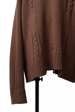 画像をギャラリービューアに読み込む, A.F ARTEFACT LOWGAUGE CABLE KNIT PULLOVER IRREGULAR-HEM (BROWN)