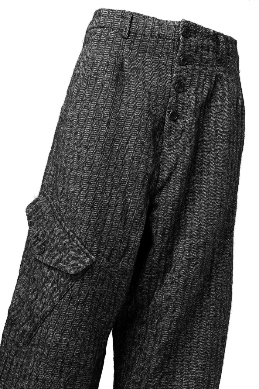 YUTA MATSUOKA buggy pants / wool linen herringbone (charcoal grey)