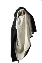 Load image into Gallery viewer, KLASICA KISTE-TWEED SHORT COAT / OFF TWEED WOOL (BLACK)