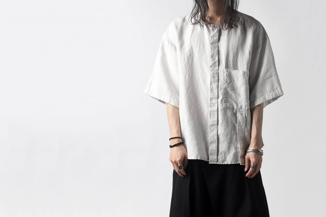 KAZUYUKI KUMAGAI No Collar Shirt / High Density Herdmans x Broad Stretch *Garment Dyed (LIGHT GREY)
