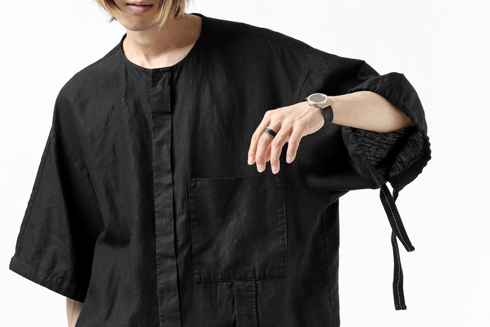 画像をギャラリービューアに読み込む, KAZUYUKI KUMAGAI No Collar Shirt / High Density Herdmans x Broad Stretch *Garment Dyed (BLACK)