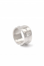 Load image into Gallery viewer, m.a+ thick silver stitched multiple cross ring / AG538/AG (SILVER)