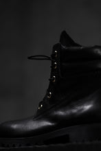 Load image into Gallery viewer, Portaille exclusive LEX-W20 TREK Laced Boots / VACCHETTA SMOOTH (BLACK / GOLD EYELET)