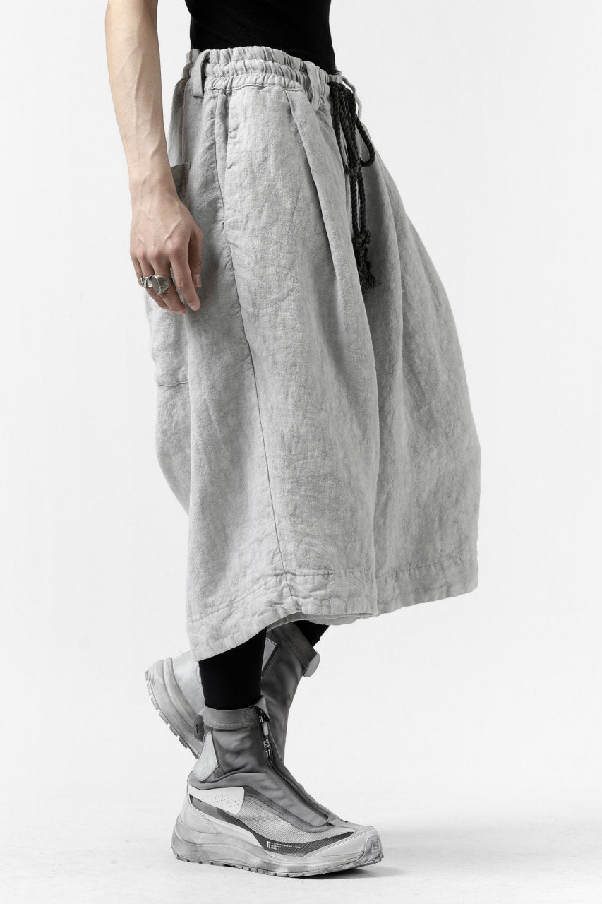 _vital tucked volume short pants / JP-ink dyed organic soft linen (L.GREY)