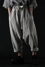 Load image into Gallery viewer, _vital deep sarouel easy pants / natural linen (LIGHT BEIGE)