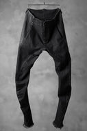 masnada SCAR STITCHED TWIST SKINNY PANT / CONTRAST DENIM (BLACK)