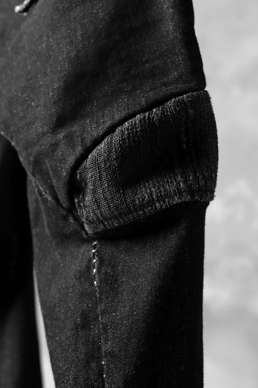 masnada  SCAR STITCHED CARGO POCKET JODHPURS PANT / CONTRAST DENIM (BLACK)