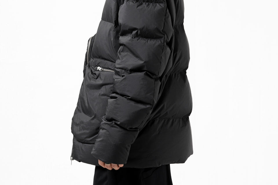 画像をギャラリービューアに読み込む, thomkrom RADICAL POCKET DOWN JACKET (BLACK)