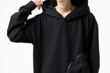 画像をギャラリービューアに読み込む, thomkrom SWEATSHIRT HOODIE-DUAL / FRENCH TERRY ORGANIC (BLACK)