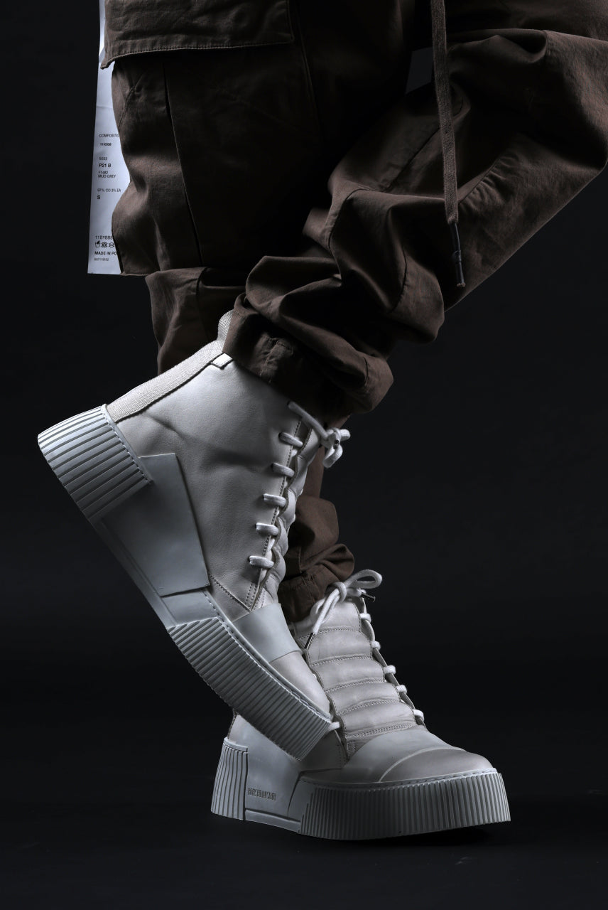 画像をギャラリービューアに読み込む, BORIS BIDJAN SABERI COW LEATHER MID CUT SNEAKER / WASHED &amp; HAND TREATED &quot;BAMBA1.1-SIN&quot; (LIGHT GREY)