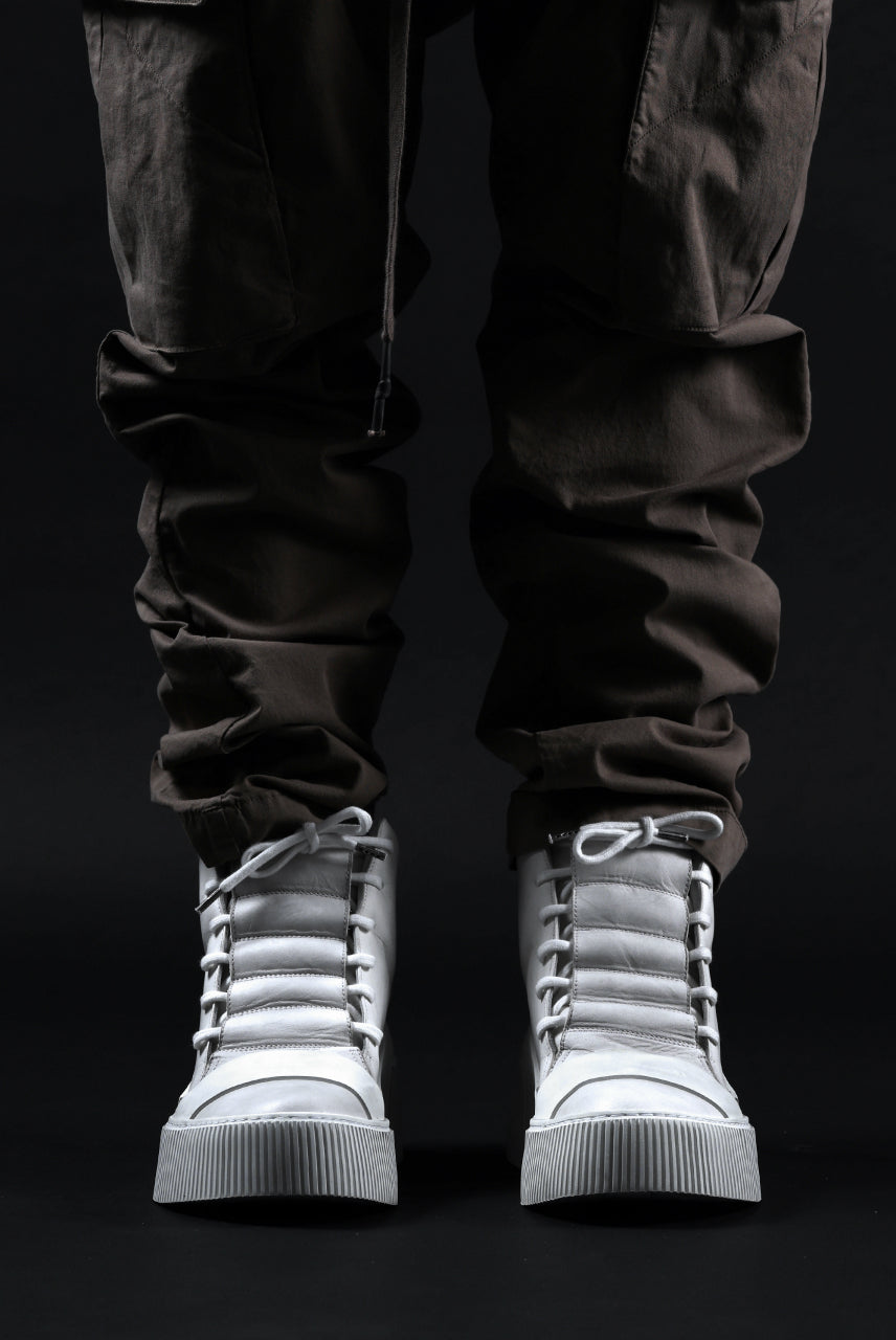 画像をギャラリービューアに読み込む, BORIS BIDJAN SABERI COW LEATHER MID CUT SNEAKER / WASHED &amp; HAND TREATED &quot;BAMBA1.1-SIN&quot; (LIGHT GREY)