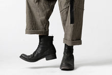 画像をギャラリービューアに読み込む, YUTA MATSUOKA cross switch cropped pants / spec dyed canvas (khaki)