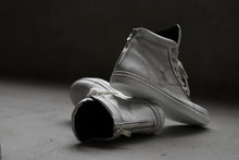Load image into Gallery viewer, 【Reserved items】Portaille exclusive LEX-DIVO HAND-DYEING HIGHTOP SNEAKERS (WHITE DUST)