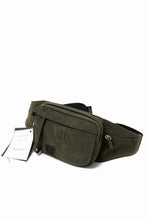 Load image into Gallery viewer, READYMADE BODY POUCH (GREEN)