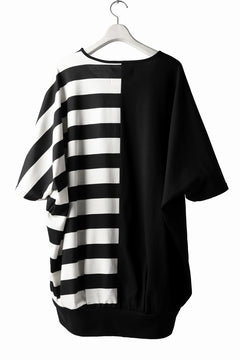 Load image into Gallery viewer, N/07 OVERFIT DOLMAN T-SHIRT / HORIZONTAL PANELED (BLACK×IVORY)