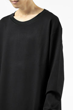 Load image into Gallery viewer, LEMURIA FLOWING LONG SLEEVE TOP / STRETCH PUNCH ROME (BLACK)