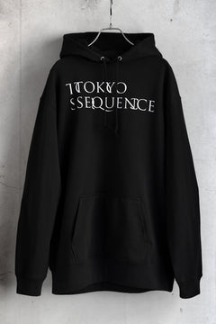 Load image into Gallery viewer, TOKYO SEQUENCE SWEAT HOODIE / LOGO (BLACK)