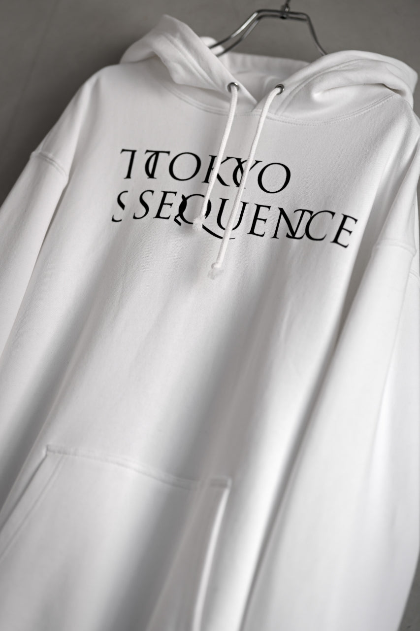 TOKYO SEQUENCE SWEAT HOODIE / LOGO (WHITE)