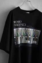 Load image into Gallery viewer, TOKYO SEQUENCE SHORT SLEEVE TEE / PH2 (BLACK)