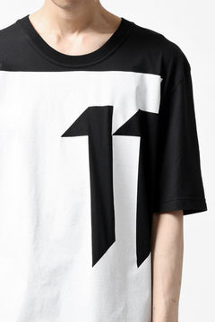 Load image into Gallery viewer, 11 BY BORIS BIDJAN SABERI 11 LEAGUE SHORT SLEEVE TEE &quot;TS5-F1101&quot; / OBJECT DYED (BLACK)