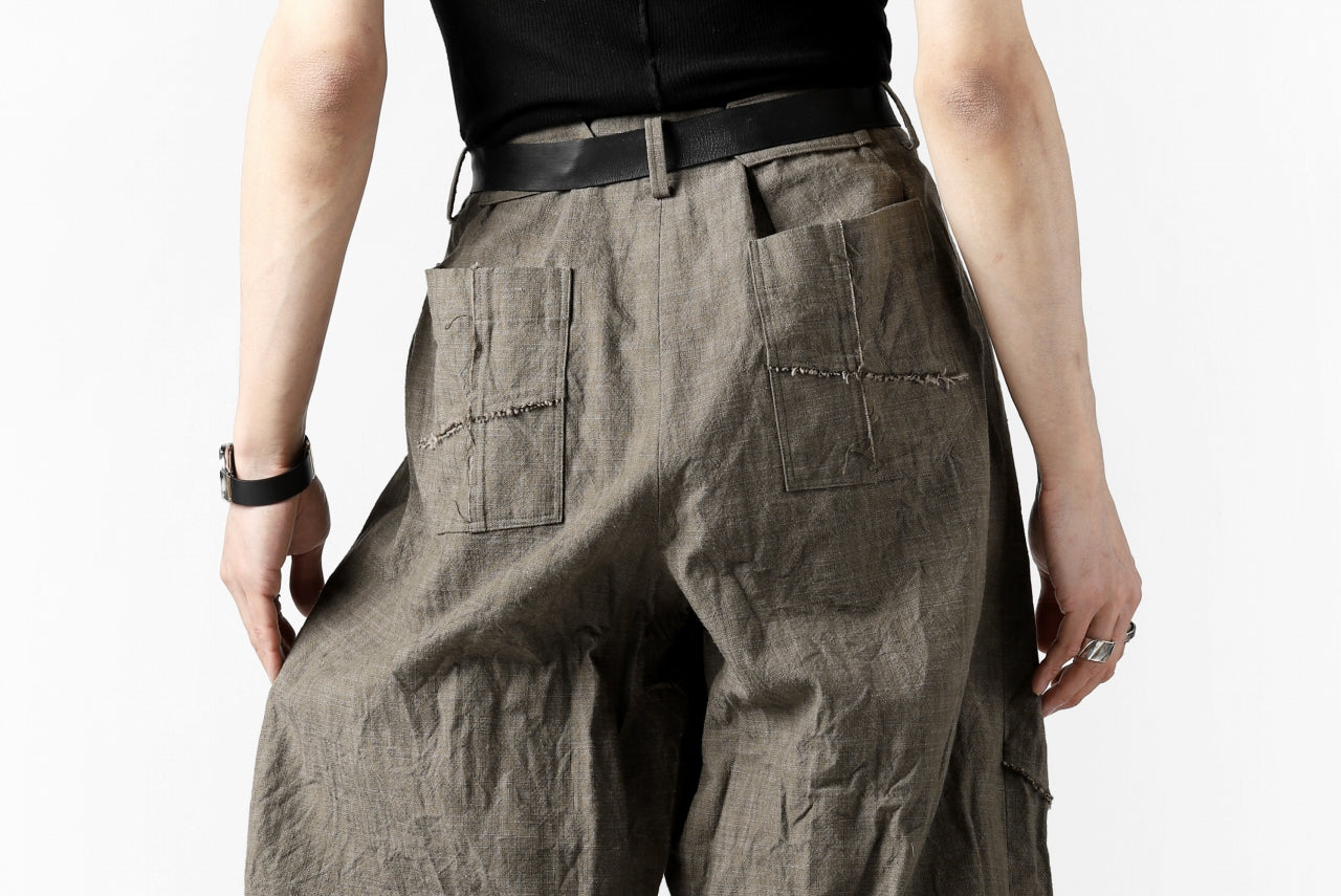 YUTA MATSUOKA cross switch cropped pants / spec dyed canvas (khaki)