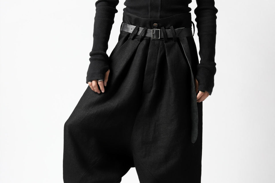 Load image into Gallery viewer, SOSNOVSKA exclusive CROWN STYLE PANTS / HEAVY LINEN (BLACK)