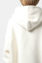 画像をギャラリービューアに読み込む, A.F ARTEFACT &quot;FLUFFY&quot; EMBROIDERED HOODIE / BomberFLEECE (IVORY)