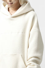 画像をギャラリービューアに読み込む, A.F ARTEFACT &quot;FLUFFY&quot; EMBROIDERED HOODIE / BomberFLEECE (IVORY)