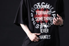 Load image into Gallery viewer, CHANGES VINTAGE REMAKE MULTI PANEL TEE (BLACK #5)