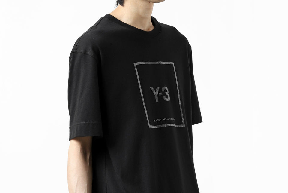 画像をギャラリービューアに読み込む, Y-3 Yohji Yamamoto U SQUARE LABEL GRAPHIC SS TEE / REFLECTION LOGO (BLACK)