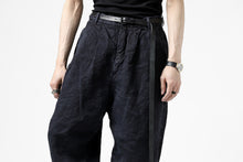 画像をギャラリービューアに読み込む, ISAMU KATAYAMA BACKLASH TAPERED TROUSERS / GARMENT NATURAL DYED LINEN CANVAS (INDIGO)