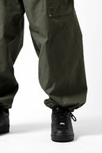 Load image into Gallery viewer, Y&#39;s SWITCHING WORK PANTS / BACK SATIN VULCANIZATION COTTON (KHAKI)