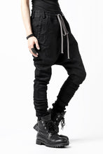 画像をギャラリービューアに読み込む, A.F ARTEFACT &quot;thin-drop&quot; DENIM SARROUEL SKINNY (BLACK)